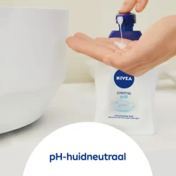NIVEA Vloeibare Handzeep Creme Soft 250 ml