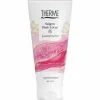 Therme Shower Satin Saigon Pink LotusOntwikkel je spirituele groei en prikkel je zintuigen met deze luxe wellness beleving. Saigon Pink Lotus Shower Satin is een milde verzorgende douchegel. Geniet van de subtiele bloemengeur van roze lotus gecombineerd met warme amber en zoete vanille.Langaanhoudende geurVoor een zacht huidgevoelVeganTube gemaakt van gerecycled plasticSubtiele geur van roze lotusMilde reiniging Aanvullende informatie GebruikDe douchegel zacht inmasseren op een vochtige huid. Vervolgens goed afspoelen.Ingrediëntenaqua, sodium laureth sulfate, cocamidopropyl betaine, parfum, coco-glucoside, disodium laureth sulfosuccinate, glyceryl oleate, glycol distearate, sodium chloride, glycerin, nelumbo nucifera flower extract, amber extract, tocopherol, hydrogenated palm glycerides citrate, glycine, sodium ferrocyanide, benzyl salicylate, hexyl cinnamal, linalool, alpha-isomethyl ionone, citronellol, coumarin, sodium benzoate, potassium sorbate, citric acid, tetrasodium iminodisuccinate, ci 16035, ci 17200. Ingrediënten Aqua, Sodium Laureth Sulfate, Cocamidopropyl Betaine, Parfum, Coco-Glucoside, Disodium Laureth Sulfosuccinate, Glyceryl Oleate, Glycol Distearate, Sodium Chloride, Glycerin, Nelumbo Nucifera Flower Extract, Amber Extract, Tocopherol, Hydrogenated Palm Glycerides Citrate, Glycine, Sodium Ferrocyanide, Benzyl Salicylate, Hexyl Cinnamal, Linalool, Alpha-Isomethyl Ionone, Citronellol, Coumarin, Sodium Benzoate, Potassium Sorbate, Citric Acid, Tetrasodium Iminodisuccinate, CI 16035, CI 17200. Fabrikant informatie Merk: Ean: 8714319237294 Artikel: 1037-939 Fabrikant gegevens: Remark Groep Adres: Industrieweg 24 7949 AK Rogat Nederland Contactgegevens: Tel: 0522 442 224 Email: [email protected] Website: https://www.remarkgroep.nl Reviews Schrijf jouw review Hoe controleren en plaatsen wij reviews? Plein plaatst enkel reviews van klanten en personen die het product daadwerkelijk gebruikt hebben, ook wanneer deze negatief of neutraal is. Voordat de review geplaatst wordt controleren we handmatig of deze écht is en voldoet aan onze reviewvoorwaarden. Wanneer het product op Plein gekocht is vermelden we dat bij de review. Plein betaalt niet voor reviews, wanneer een reviewer door een andere partij is vergoed staat dit erbij vermeld. Door Natascha op 27 april 2025 | Heeft dit product gekocht Goeie aanbieding Ruikt heerlijk Goedkoper dan in de winkel Heb meteen een voorraadje aangelegd Zoveel keuze stress Heerlijke douchegel voor een goede prijs. Oorspronkelijk geplaatst op plein.nl Door Annemymk op 9 december 2018 | Heeft dit product gekocht Ruikt zo lekker Snel op Deze ruikt echt zo lekker. Dit is echt mijn favoriet! Oorspronkelijk geplaatst op plein.nl Door Marielle op 29 november 2018 | Heeft dit product gekocht Zachte douchegel Smeert fijn Heerlijke geur Deze douchegel voelt heel zacht aan en smeert fijn. Heerlijke geur, zacht en fris tegelijk. Oorspronkelijk geplaatst op plein.nl Door Ninkevds op 28 november 2018 | Heeft dit product gekocht Fijne geur Blijft lang hangen Maar weinig zeep nodig Fijne gel waarvan de geur lang blijft hangen. Oorspronkelijk geplaatst op plein.nl Door Anouk op 27 november 2018 | Heeft dit product gekocht Lekkere douchegel en geur blijft lekker lang hangen. Oorspronkelijk geplaatst op plein.nl Bekijk alle reviews Shower Gel Saigon Pink Lotus 200 ml