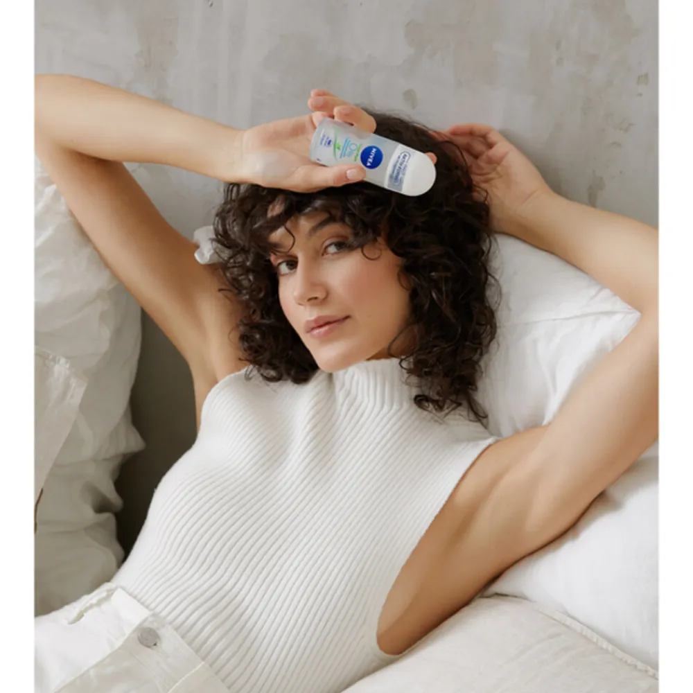 NIVEA 6x Deodorant Roller Pure & Natural Jasmine 50 ml